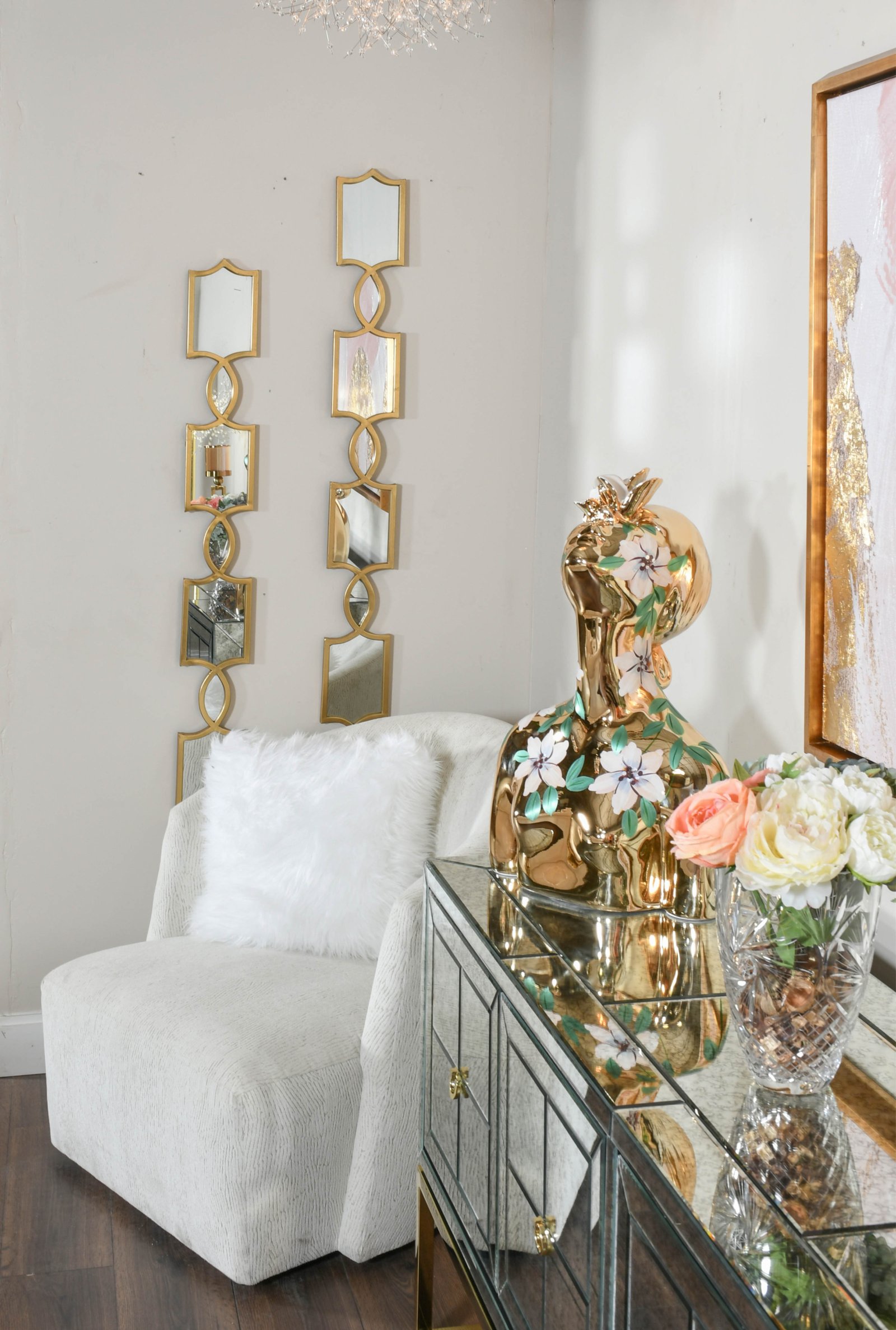 Geometrical Gold Mirrored Wall Decor Set of 5 - Image 3