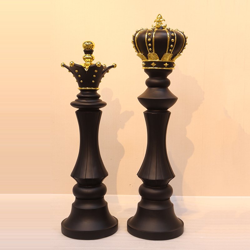 Check Mate Knight and King Chess Pieces 68 inches - Image 4