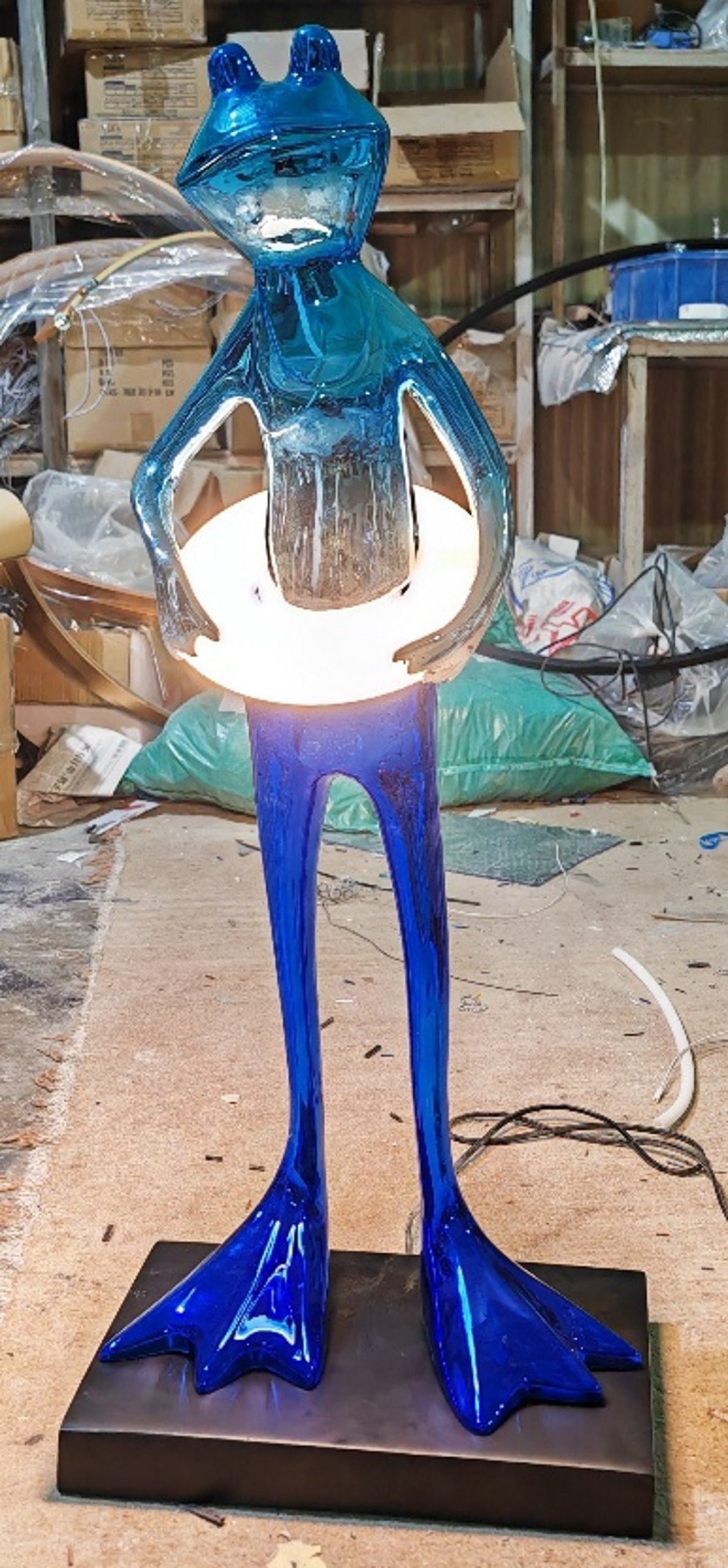 Blue Frog with Lights - Image 3