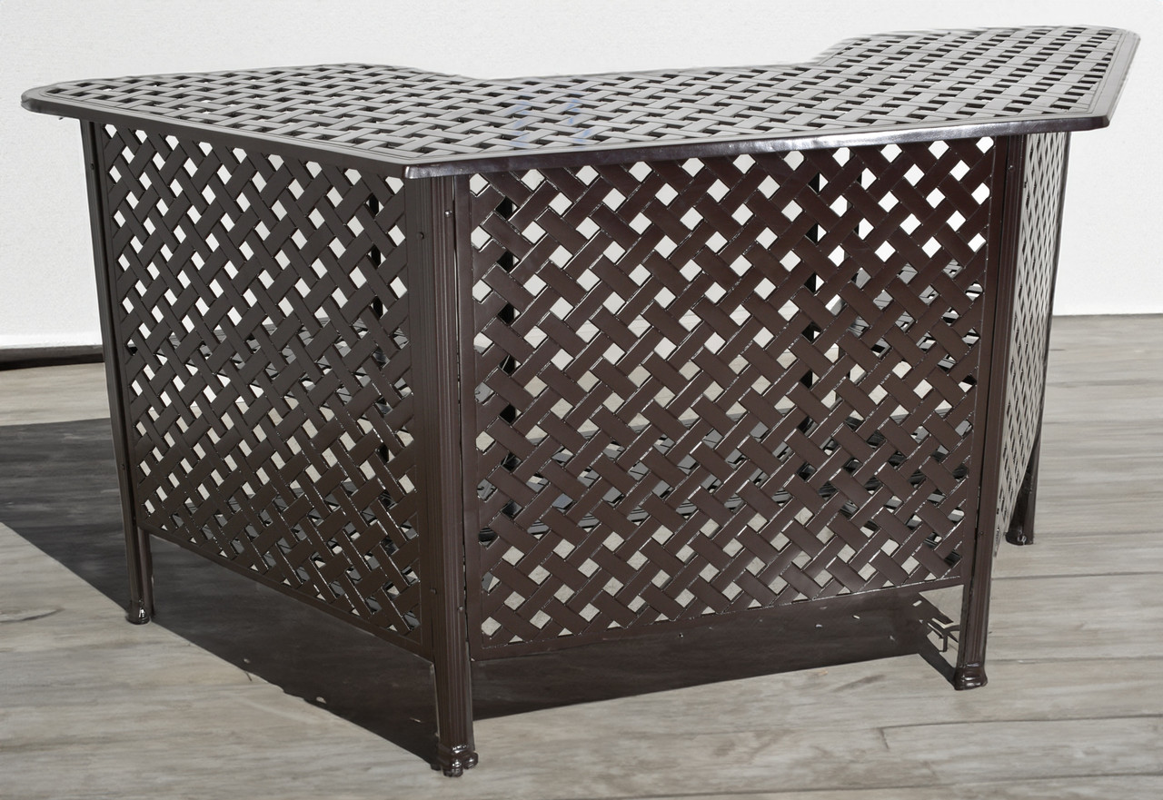 Savannah Outdoor Aluminum Bar Room Scene