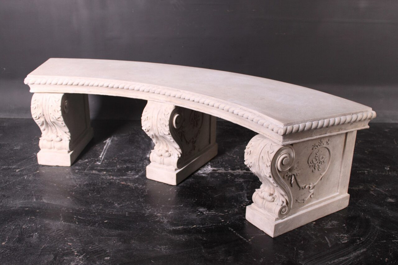 Royal Garden Bench Room Scene