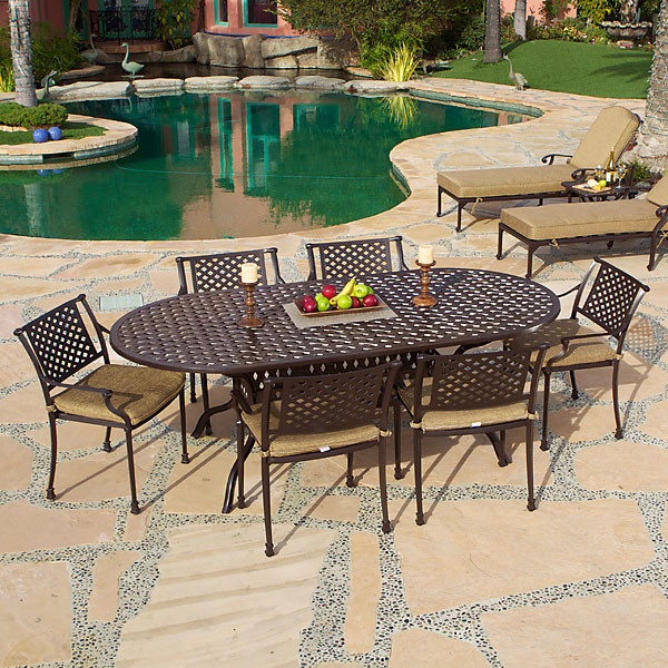 Savannah Outdoor Aluminum Oval Dining Table Set of 7 (KIT) Room Scene