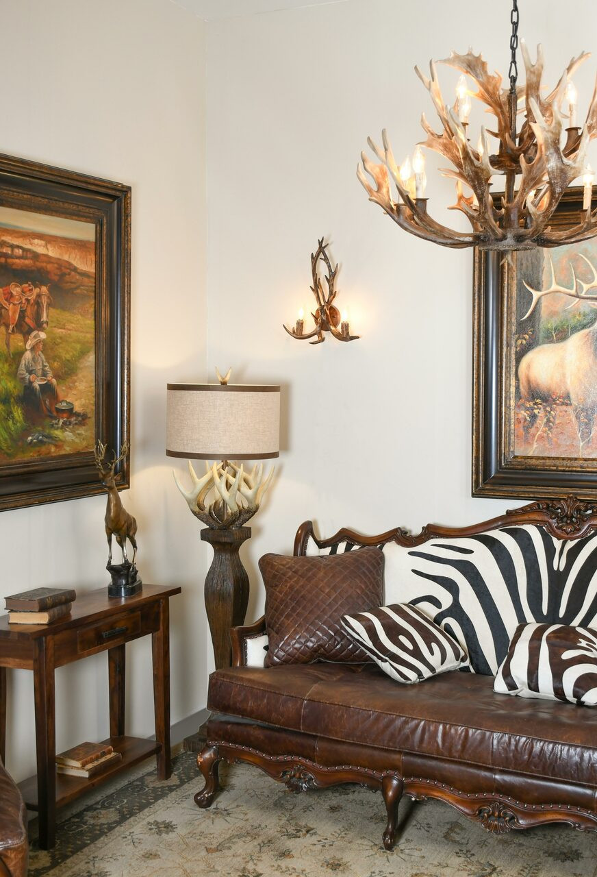 Antler Wall Sconce Close Up Image