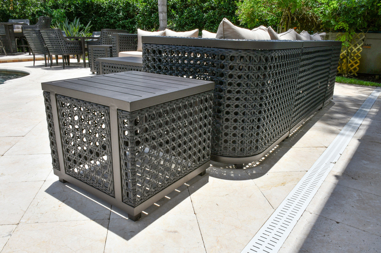Monterey Ultimate Outdoor Sectional Set of 8 (KIT) Room Scene