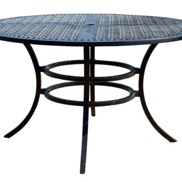 KC Wyndermere 52 Round Table"