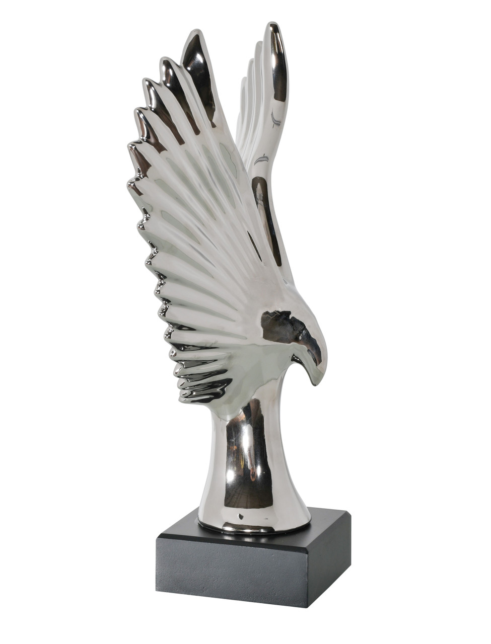 Mockingjay Sculpture Close Up Image