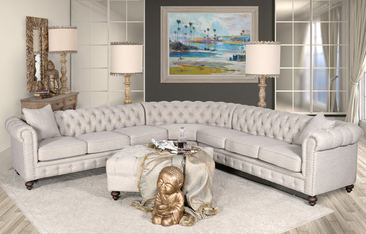 Wilderness Mirror Room Scene