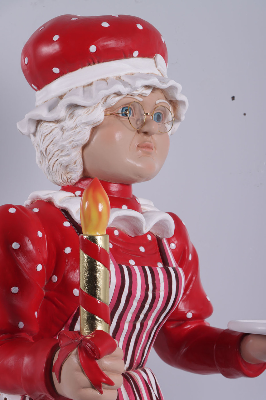 Miss Santa 5ft Room Scene