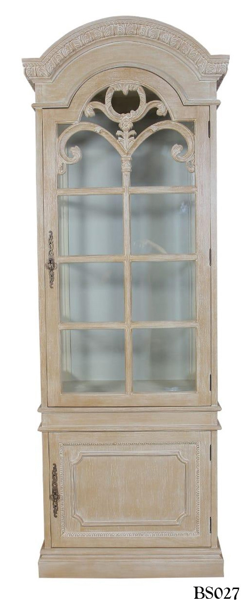 Beachstone Georgian Curio Cabinet