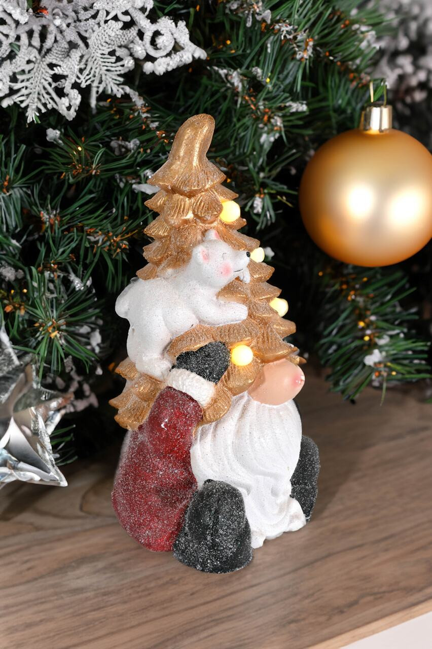 Twinkle Tree Gnome with Bear Room Scene