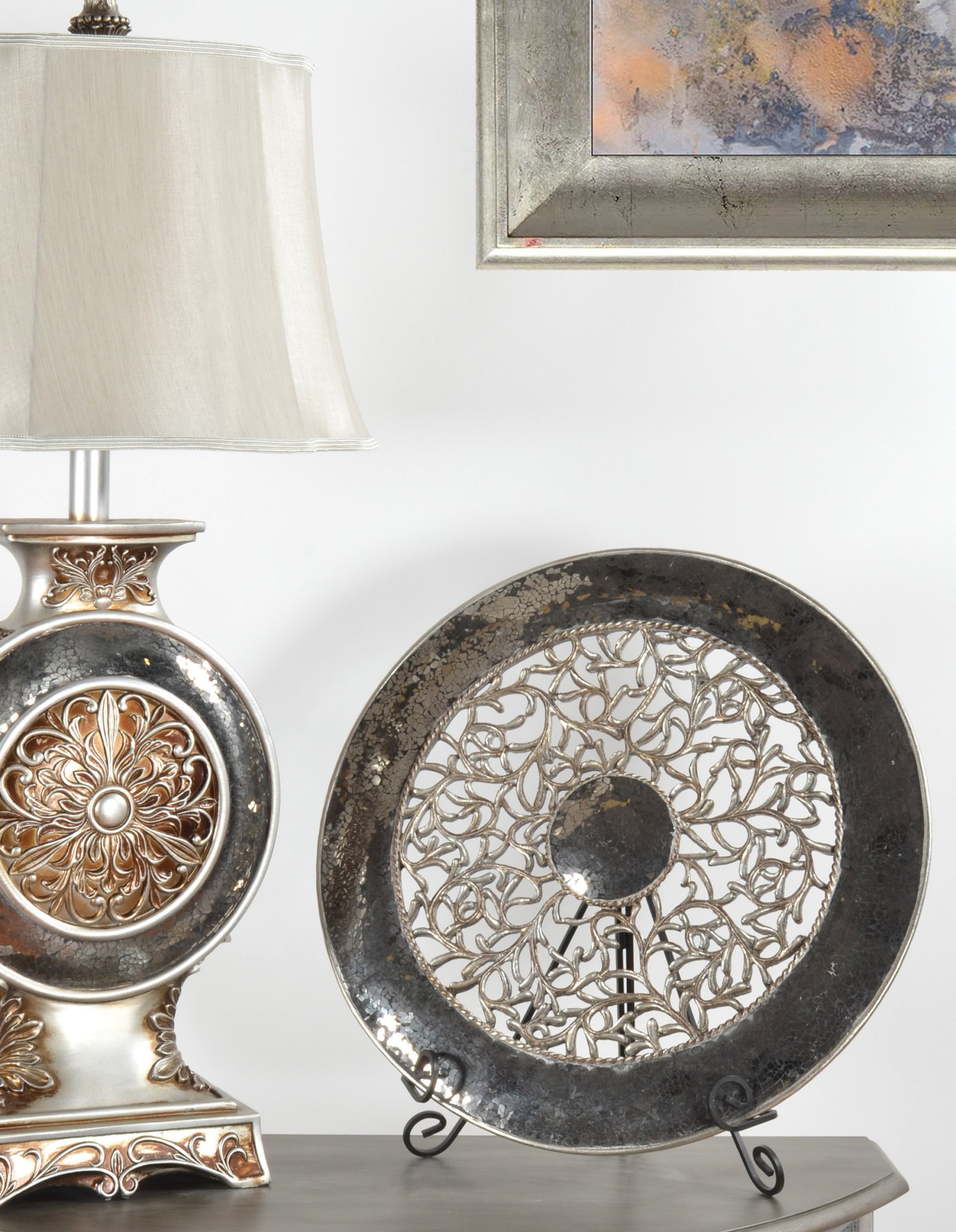 Laviere Charger on Stand - Image 2