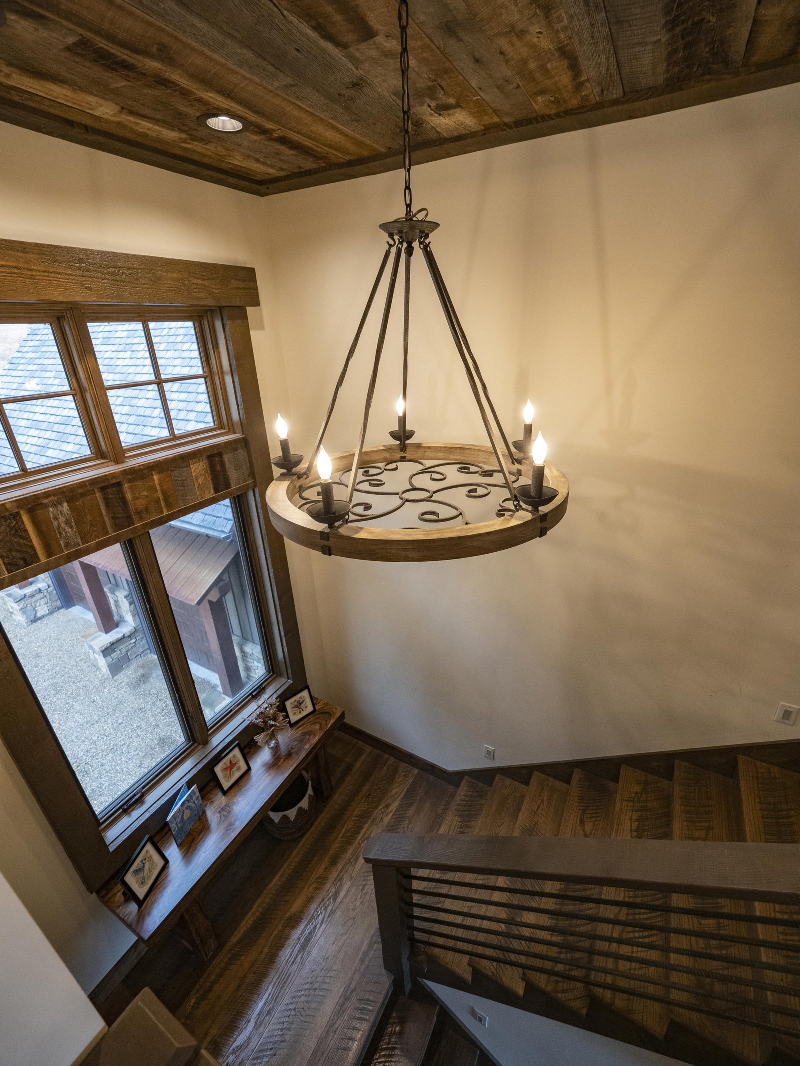 Ridge Line 38" Chandelier - Image 2