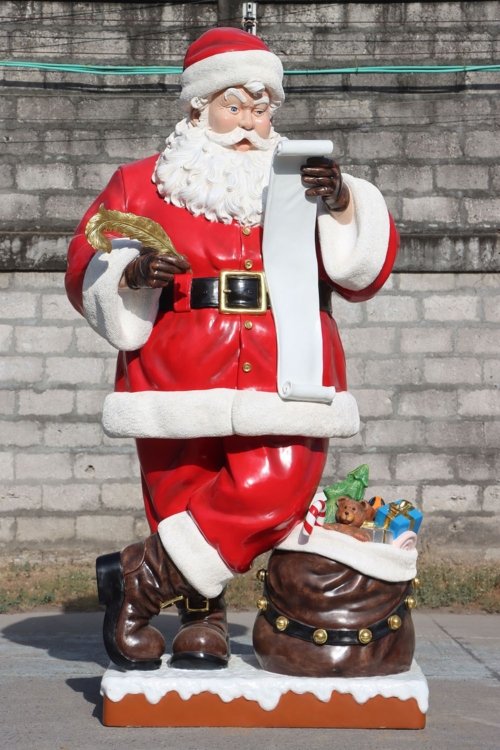 Santa?s Naughty or Nice List Statue 9ft